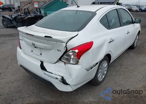 2017 Nissan Versa 1.6 Sv z USA, uszkodzony, nr VIN 3N1CN7AP6HK437236